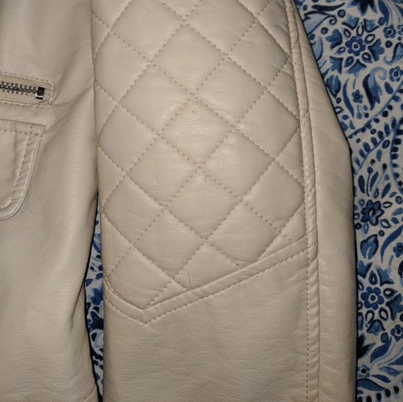 New York and Co. Moto Jacket - Picture 6 of 8